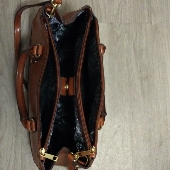 Purse - Picture 3 of 4